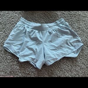 Lululemon Lulu hotty hot shorts size 10 tall one small stain on inside lining